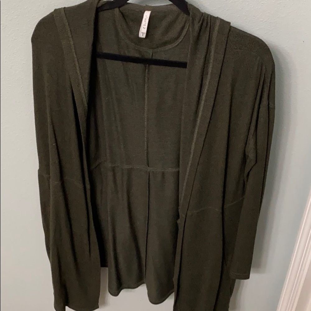 Z supply sweater - dark green